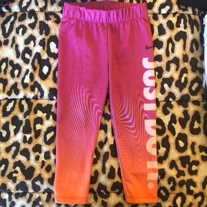 Nike leggings